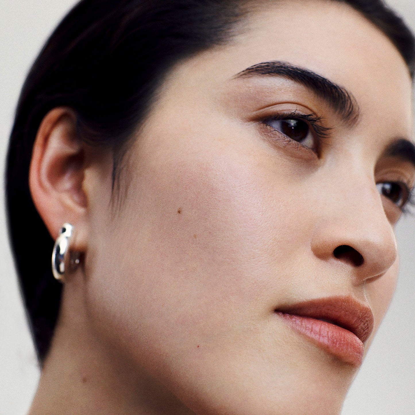 The Minimalist Perfecting Complexion Stick