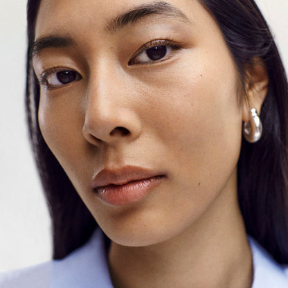 The Minimalist Perfecting Complexion Stick