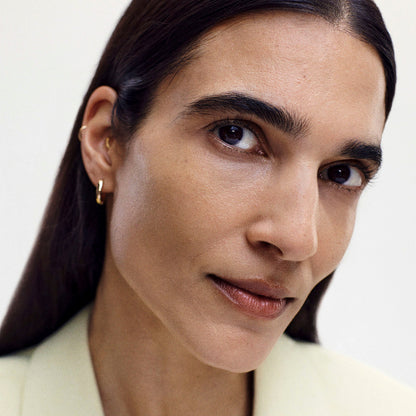 The Minimalist Perfecting Complexion Stick