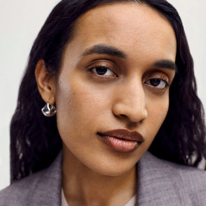 The Minimalist Perfecting Complexion Stick