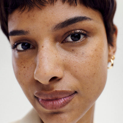The Minimalist Perfecting Complexion Stick