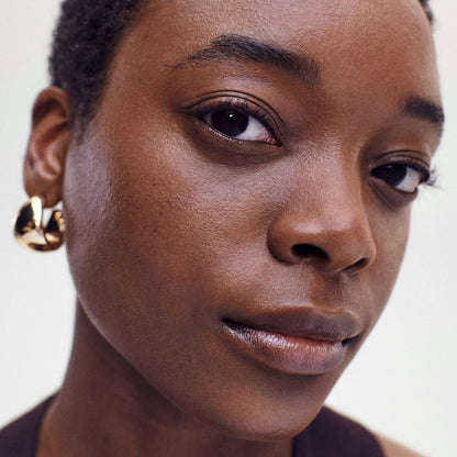 The Minimalist Perfecting Complexion Stick