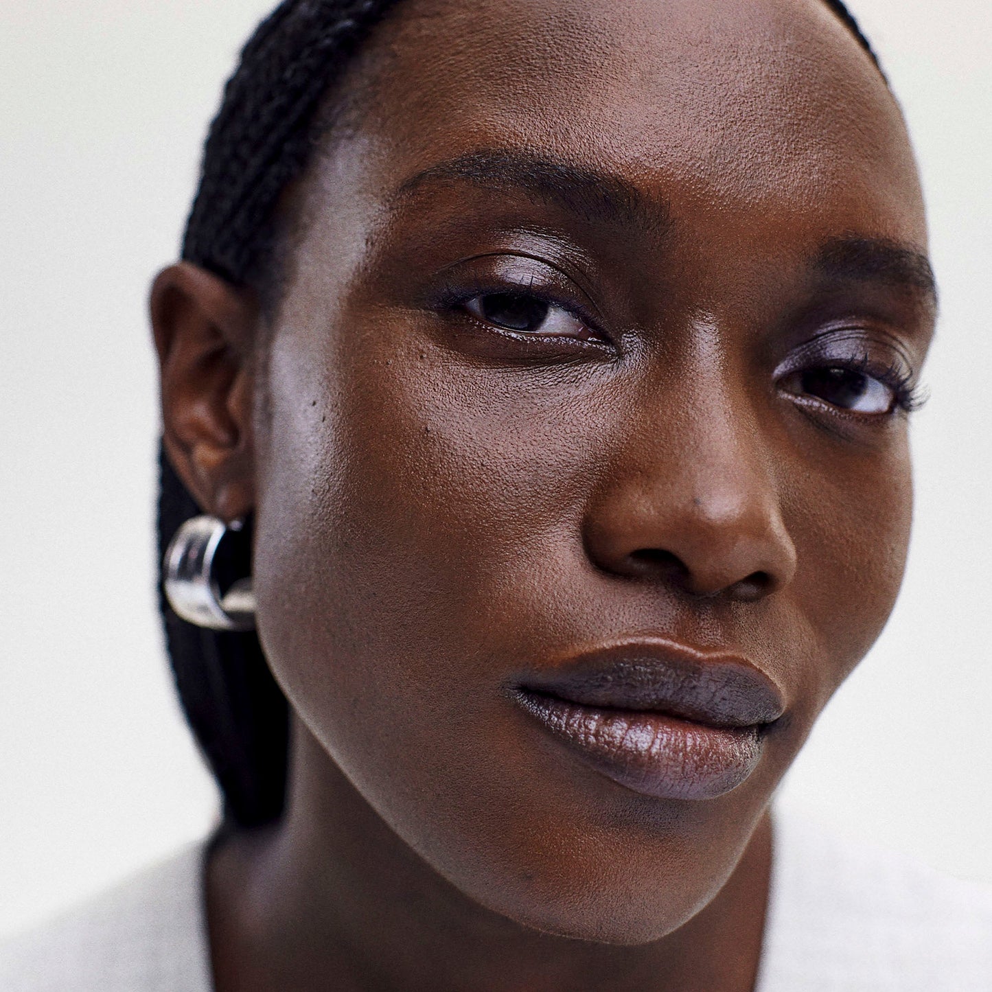 The Minimalist Perfecting Complexion Stick